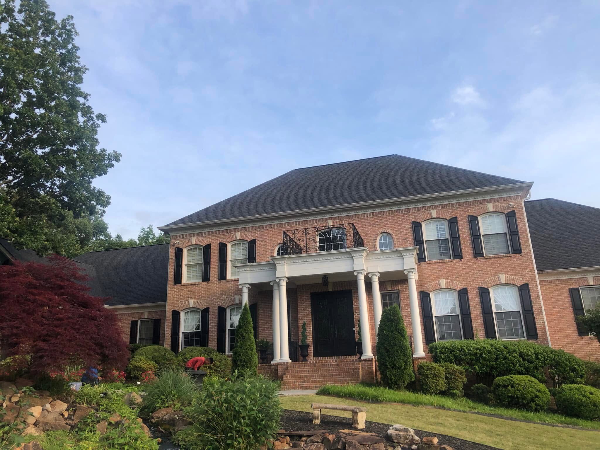 A NW Georgia home with a completed roof replacement by Roof Works